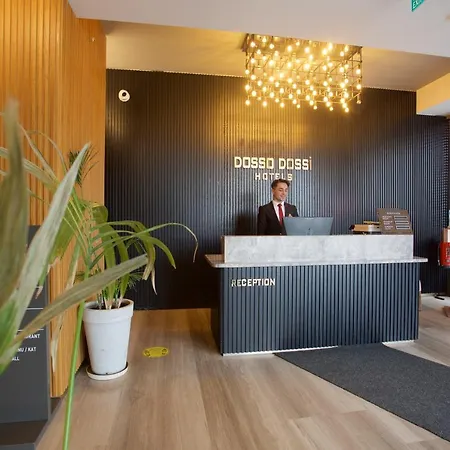 Dosso Dossi Yenikapi Istambul