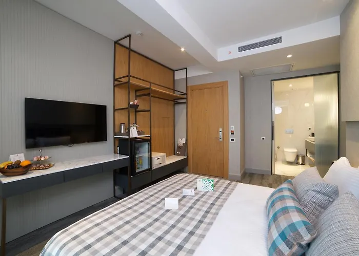 Dosso Dossi Yenikapi 3*