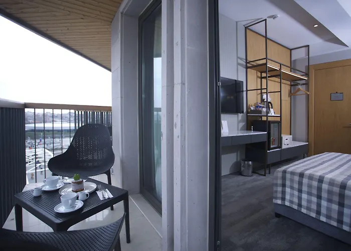 Hotel Dosso Dossi Yenikapı 3*