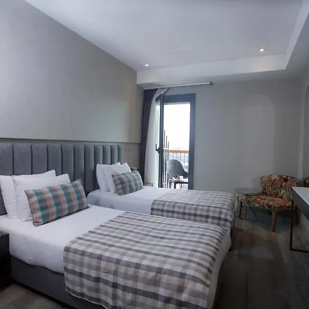 Dosso Dossi Yenikapı Hotel 3*